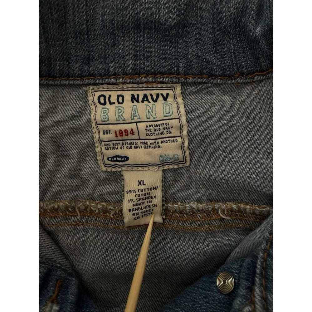Old Navy brand old